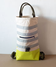 Load image into Gallery viewer, Bumble Bag - Silver/Lime Green